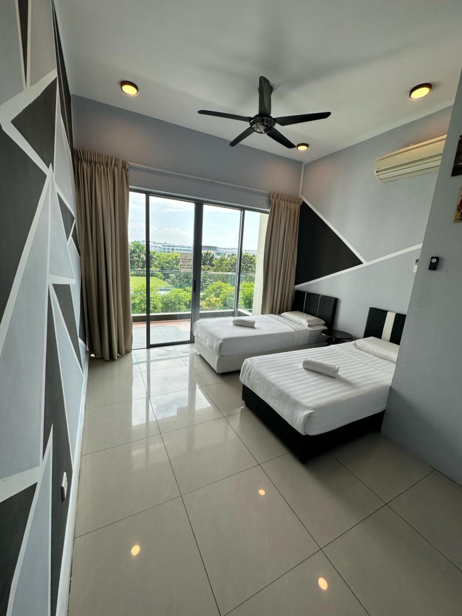 Keen Suites-The Loft Imago Kota Kinabalu Oda fotoğraf